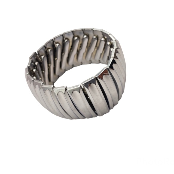 💥 New Inventory Vintage Hong Kong Extendable Bracelet - Picture 3 of 5